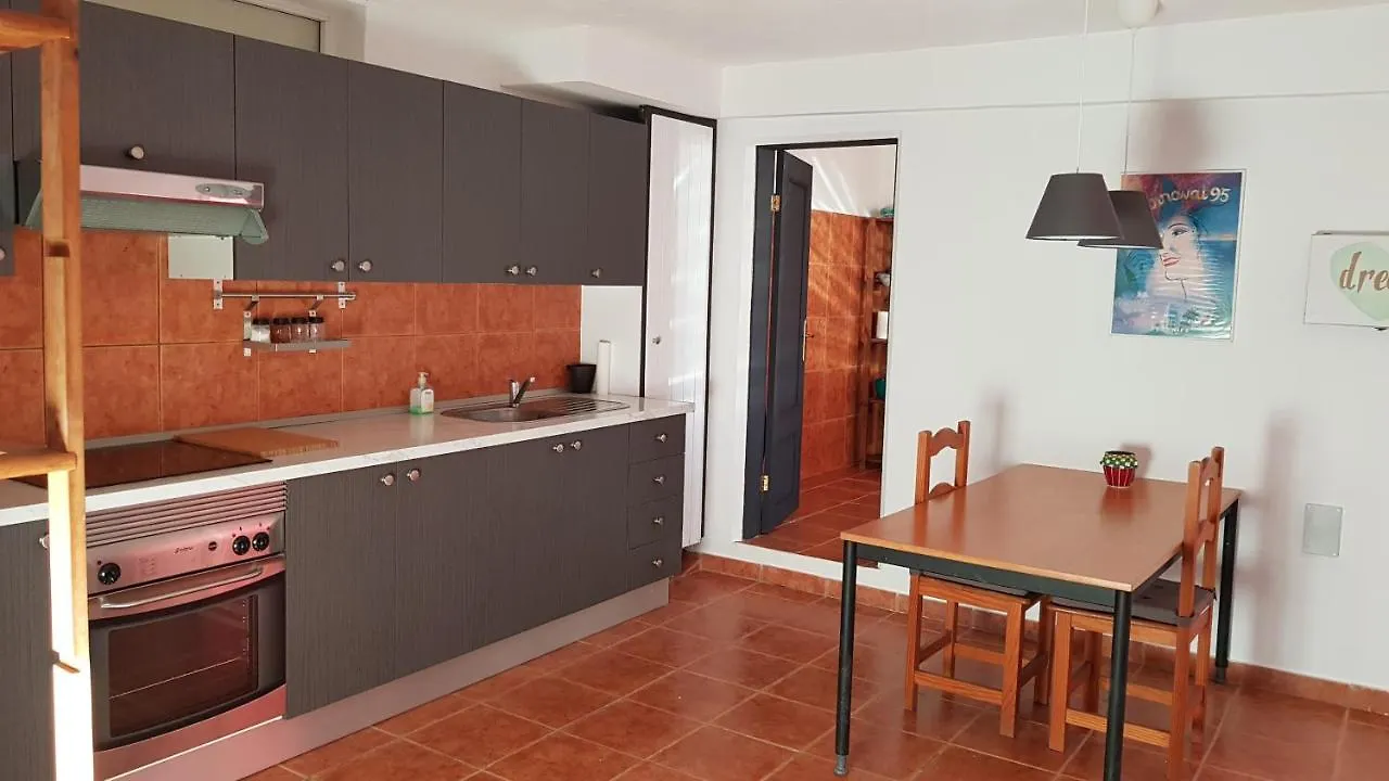 Alojamiento Unico Y Tranquilo Arico Con Fibra Optica Apartamento